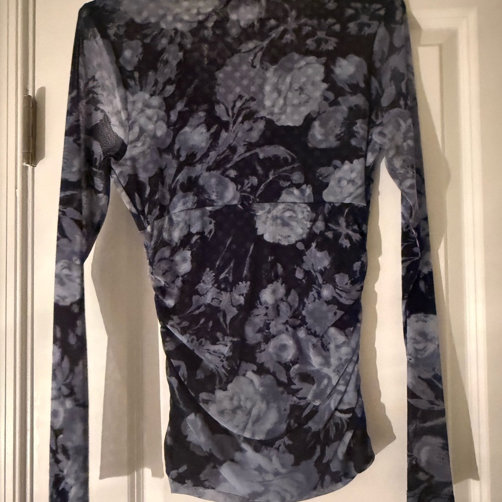 INC International Concepts Spring Top - Dark Blue and Light Blue